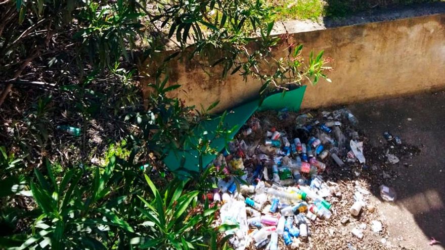 Reclaman retirar urgentemente la basura del yacimiento de Cercadilla