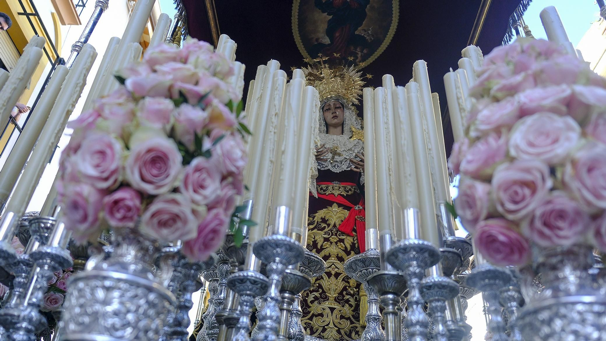 La estación de penitencia del Buen Suceso, en imágenes
