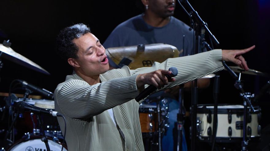 José James, un camaleón que se atreve con todo para las noches de jazz estival de Vitoria