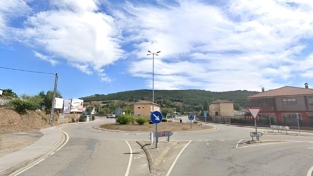 La Junta corta un día la carretera CL-626 en el cruce sentido León, La Vecilla, La Robla y Matallana para arreglar la glorieta