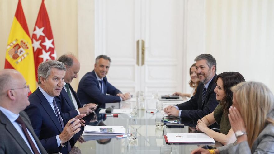 Feijóo se reúne con Ayuso y anuncia más citas con los demás presidentes del PP