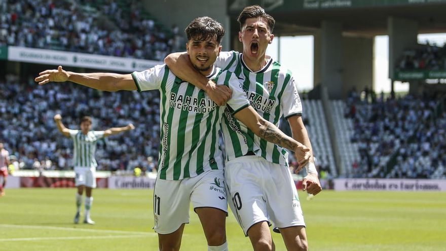 El Córdoba CF encuentra la virtud ofensiva desde la variedad