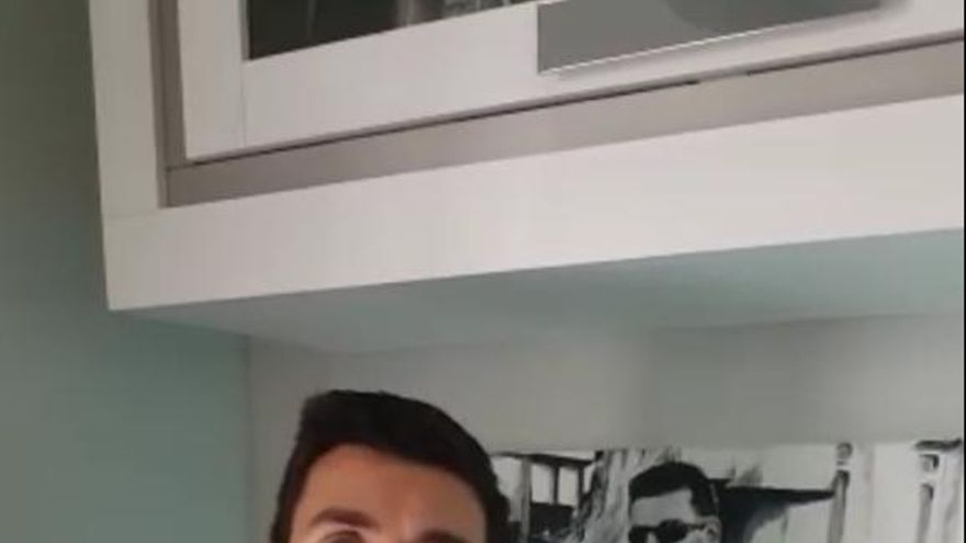 El atleta Camilo Santiago transmite su apoyo a Policía y sanitarios por su labor