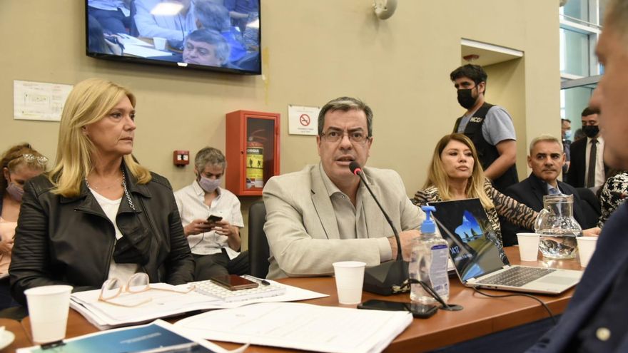 La gambeta de Massa y los "facilitadores" de Juntos que tejieron el acuerdo