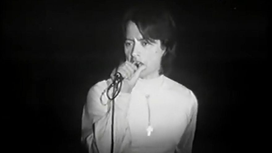 Siete escenas de la vida de Palito Ortega en TV: de "Yo tengo fe" en alemán a la boda que paralizó al país y un acto en la dictadura