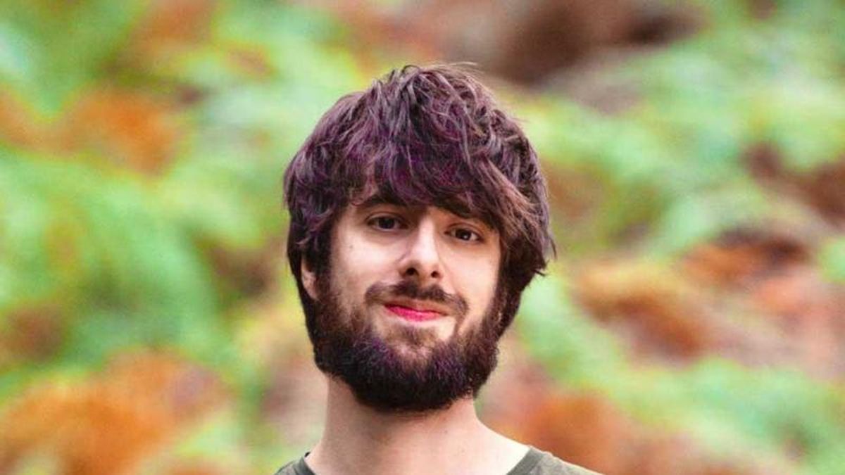 David Uclés: “La memoria es fundamental para no tropezar de nuevo”