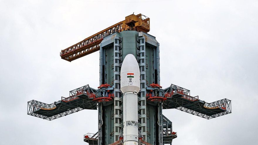 La India y la NASA ponen en órbita el satélite NISAR, el "ojo" para vigilar la Tierra