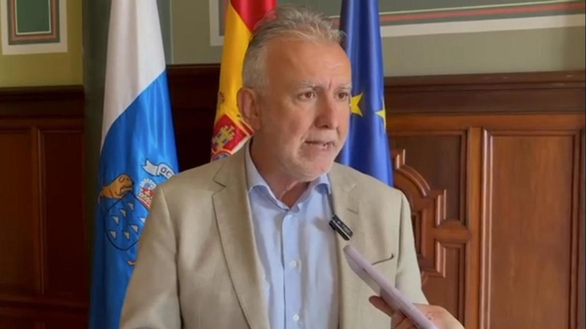 Ángel Víctor Torres anuncia un acuerdo con el Gobierno canario para crear un órgano bilateral paritario para los aeropuertos de Canarias
