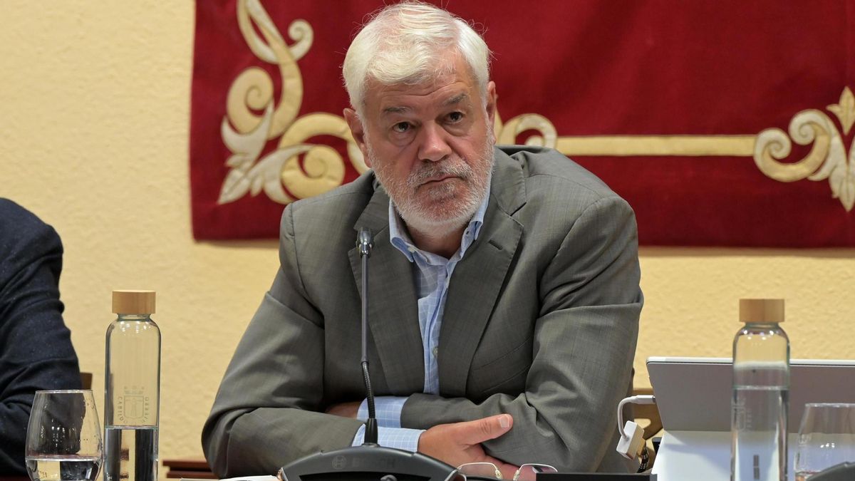 El presidente del Cabildo de El Hierro, Alpidio Armas. EFE/ Gelmert Finol