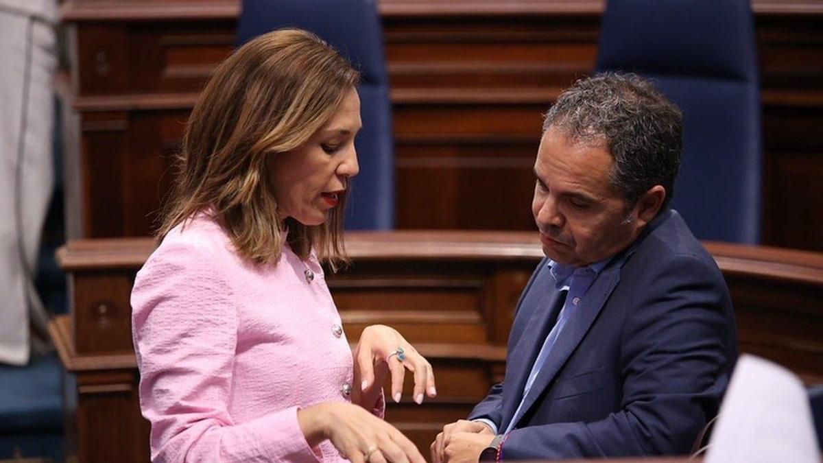CC y el PP rechazan tramitar la propuesta que permitiría el uso residencial en zonas turísticas en Canarias