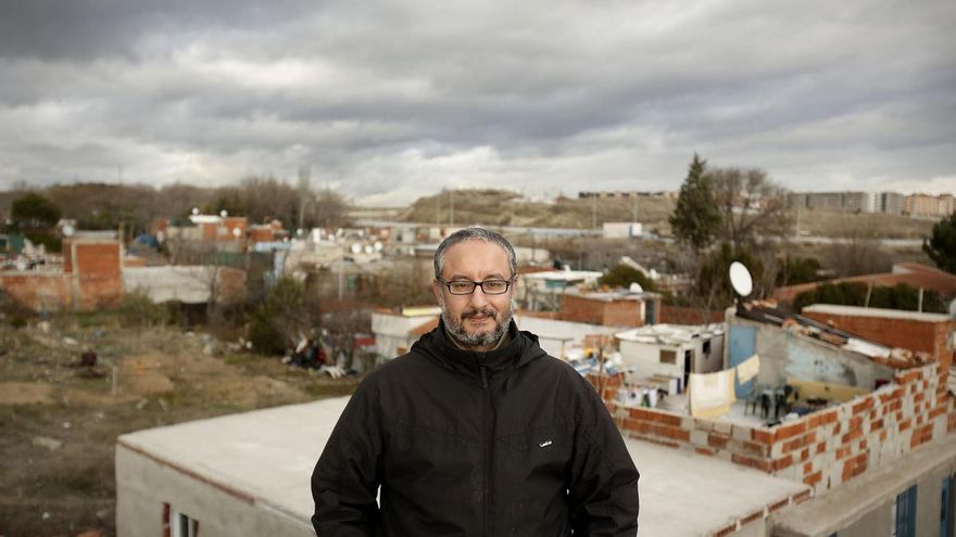 Mohamed Raji, el hombre que ganó la batalla a los derribos de la Cañada Real