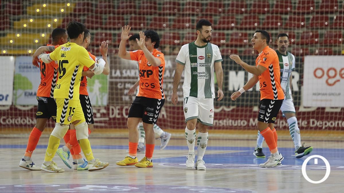 El Ribera Navarra celebra un gol ante el Córdoba Patrimonio