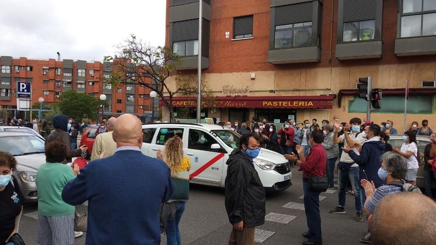 Manifestación en contra de las restricciones en Ciudad Lineal
