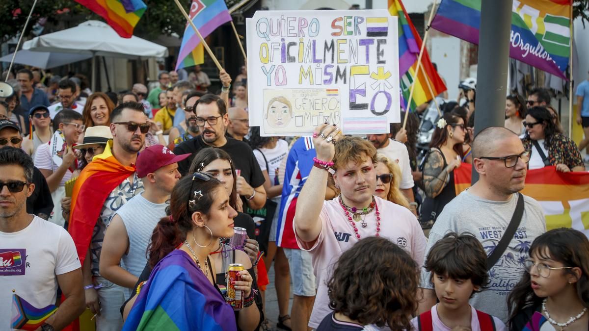 Marcha del Orgullo convocada por la Plataforma Córdoba por la Diversidad