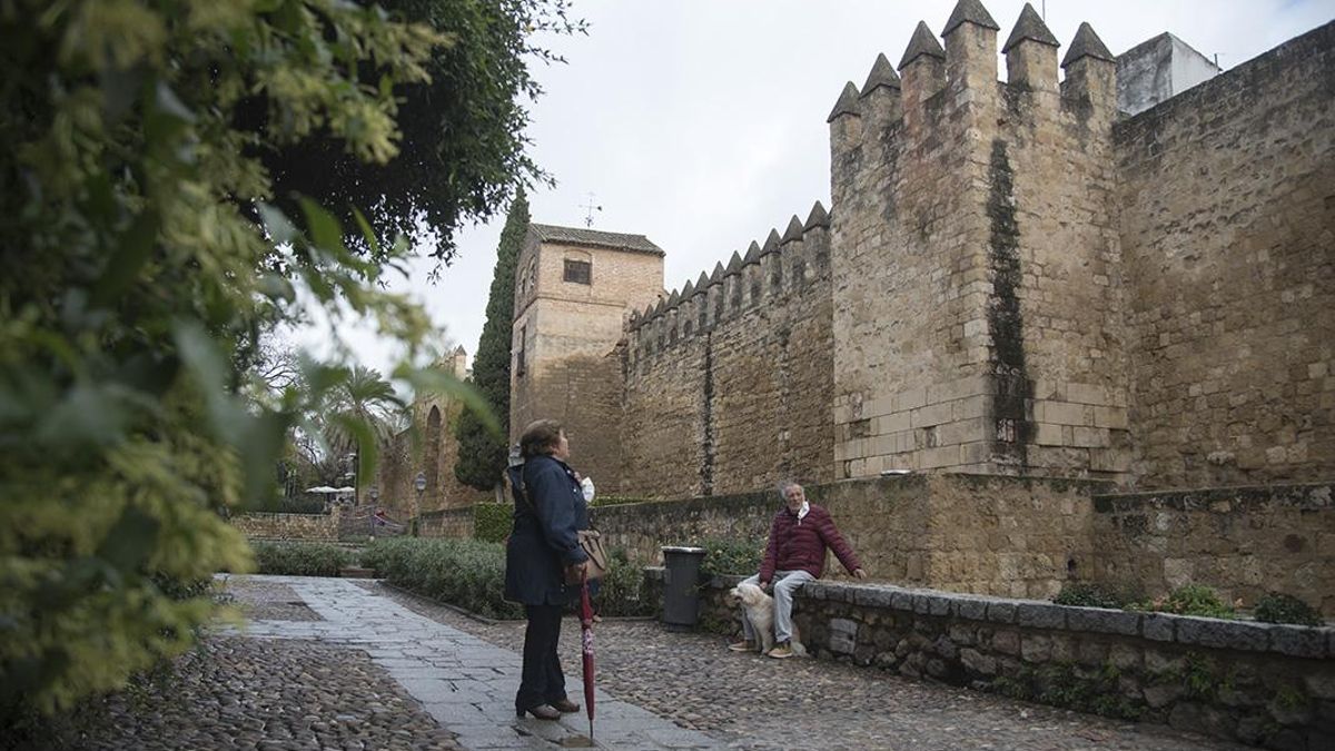 El Ayuntamiento estudia aprobar un plan director para conservar las murallas de Córdoba