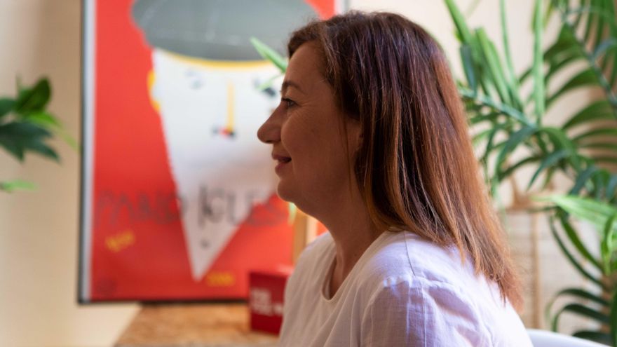 Francina Armengol, en un momento durante la entrevista. 