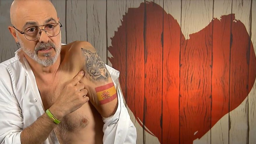 Un soltero de 'First Dates' alardeó de estar afiliado a Vox pero sin ser machista: "Tengo principios y valores"