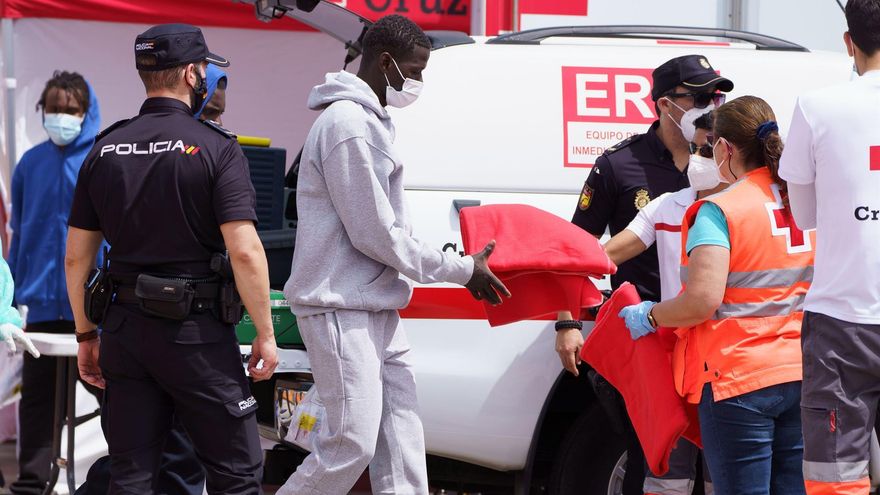 Al menos 26 personas murieron en la patera que llegó a El Hierro el pasado fin de semana