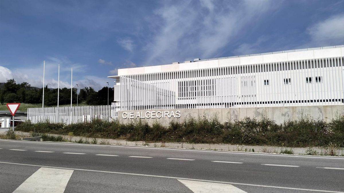 El nuevo CIE de Algeciras funcionó sin habilitación legal durante tres meses