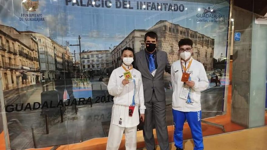 Dos medallas para Canarias en el Campeonato de España Infantil de Kárate