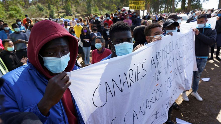 El bloqueo de migrantes en Canarias convierte a las Islas en un lugar de "vulneración de derechos"