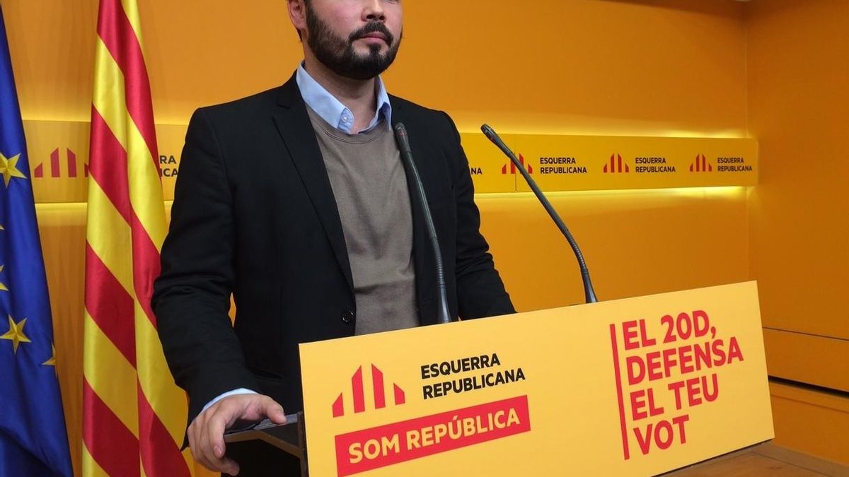 Rufián (ERC) insta a la CUP a hacer presidente a Mas para comprobar que "va en serio"