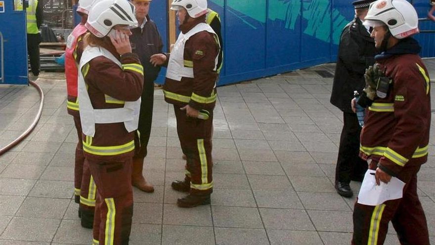 Una montaña rusa descarrila en un parque temático en Escocia