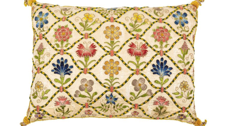 Rarezas, miniaturas, relojes y estuches, las apuestas de la Galería de las Colecciones reales para 2026