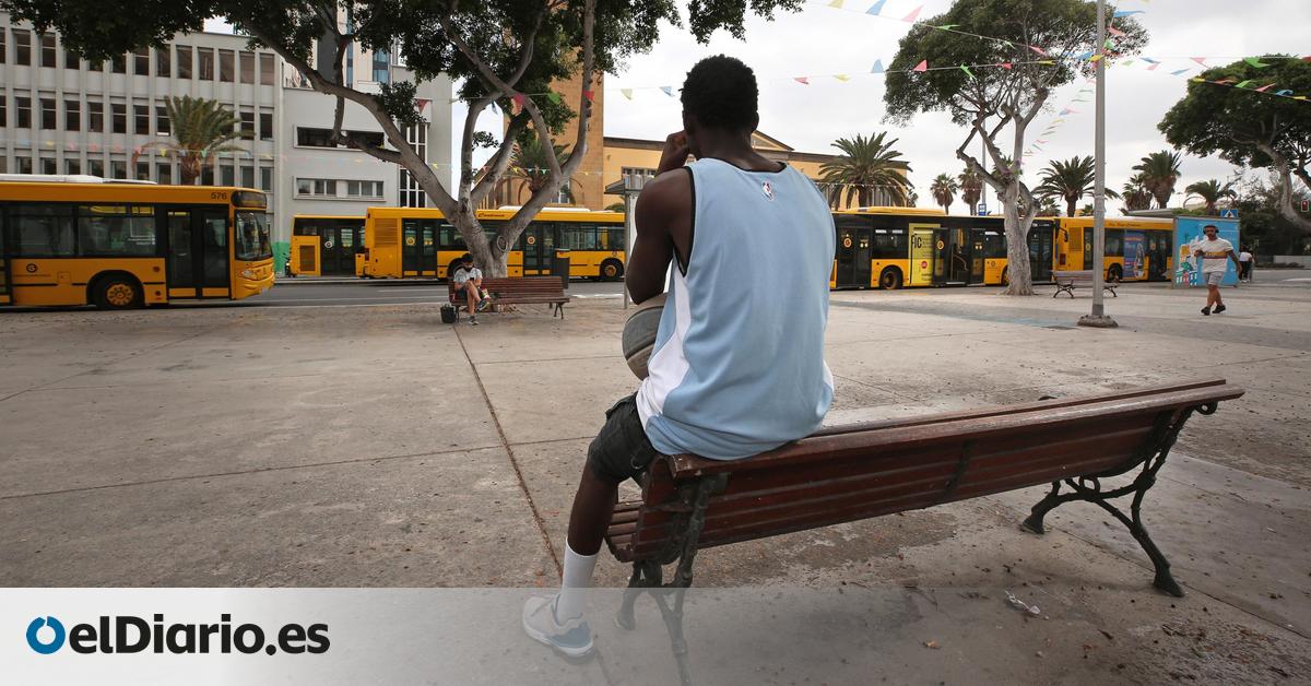 Un nuevo grupo de menores refugiados saldrá de Canarias este fin de semana