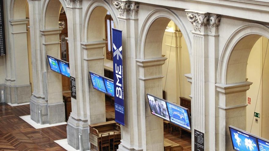 El Ibex 35 abre con alza del 0,4% y toca los 9.500 impulsado por Santander (+3%) y pendiente de la Fed