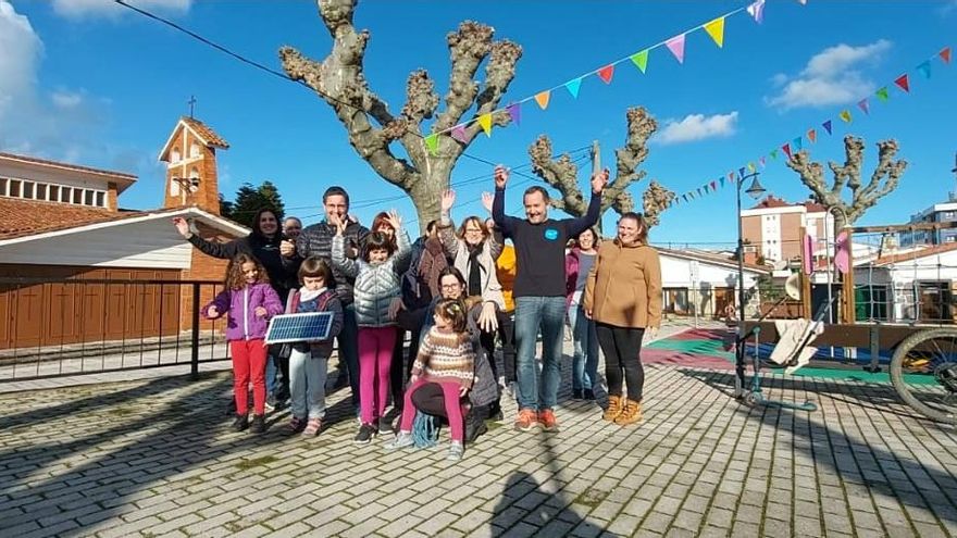 Los 'vecinos locos' de Gijón que se atreven con la energía comunitaria