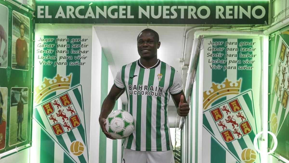 Presentación de Fomeyem como jugador del Córdoba CF