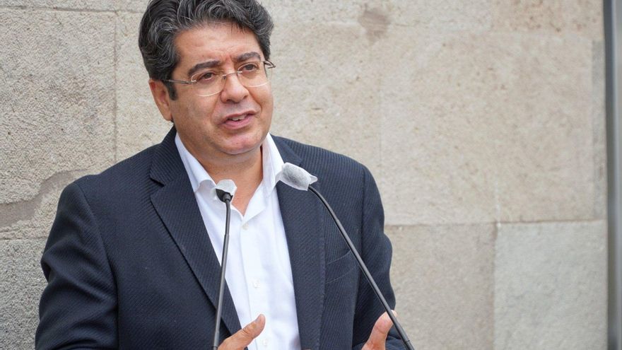 El presidente del Cabildo de Tenerife pide más control a la franja de edad de 20 a 29 años y no subir al nivel 3