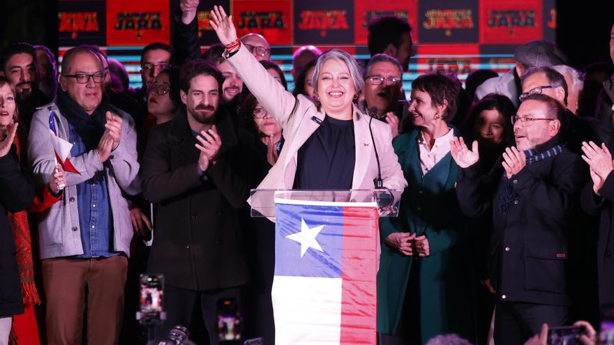 Boric recibe "con el corazón hinchado" a la flamante candidata presidencial progresista