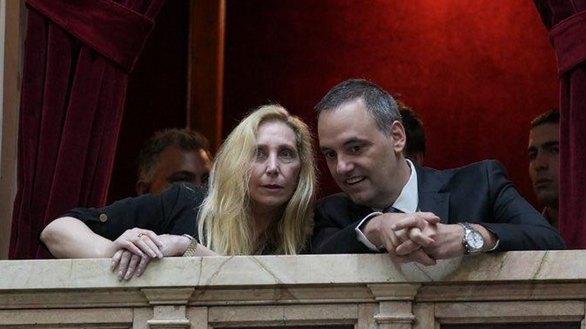 Adorni explicó a los Milei que una de las prestamistas para el departamento de Caballito es la madre de un amigo