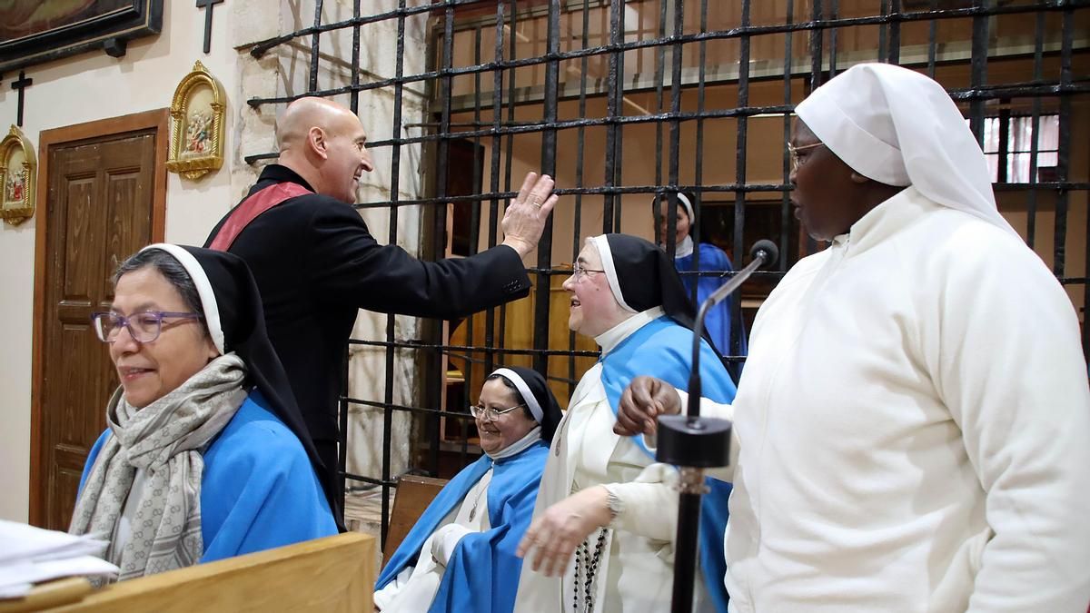 El alcalde José Antonio Díez, en el convento de las Concepcionistas con motivo de la Inmaculada.