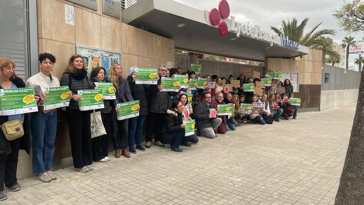 Huelga en el Liceo Francés de València: el personal local reclama el fin de la congelación salarial