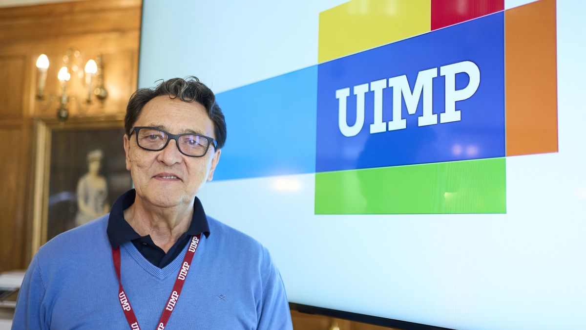 El diseñador Manuel Estrada en la UIMP