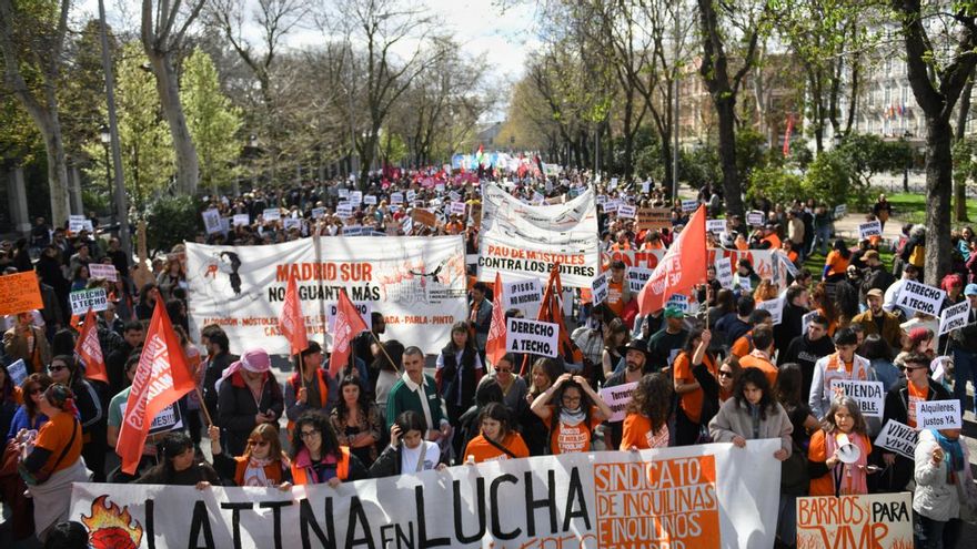 Miles de personas salen a la calle en toda España para exigir que bajen los alquileres y que la vivienda deje de ser un negocio