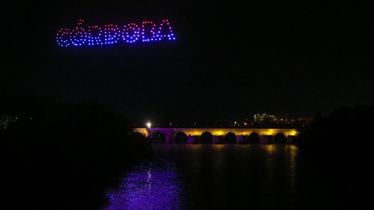 Espectáculo navideño de drones