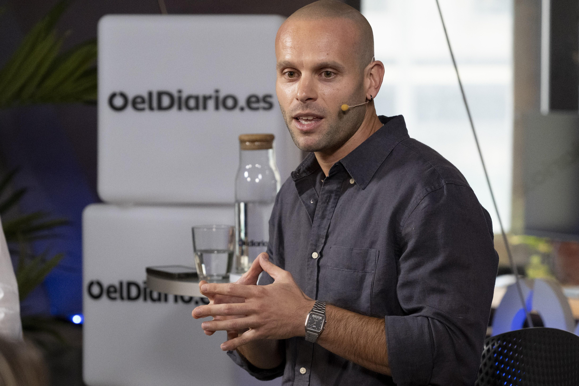 Carlos del Castillo presenta ‘Inteligencia artificial: cartografía de una revolución’, en imágenes