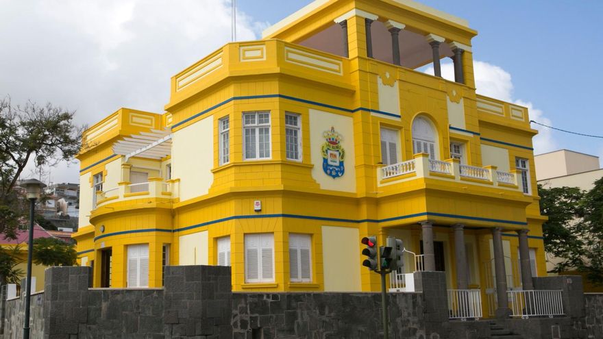 La UD Las Palmas se traslada a su antigua sede por reformas en la actual