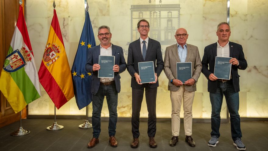 Gobierno de La Rioja, patronal y sindicatos firman el Plan Estratégico de la FP tras el rechazo a los fondos del Estado