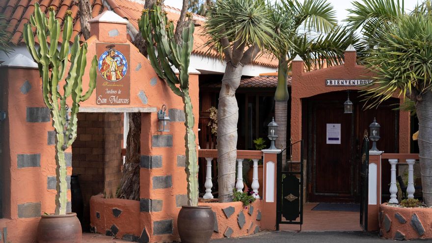 El centro de mayores de Tegueste (Tenerife) afectado por el coronavirus.