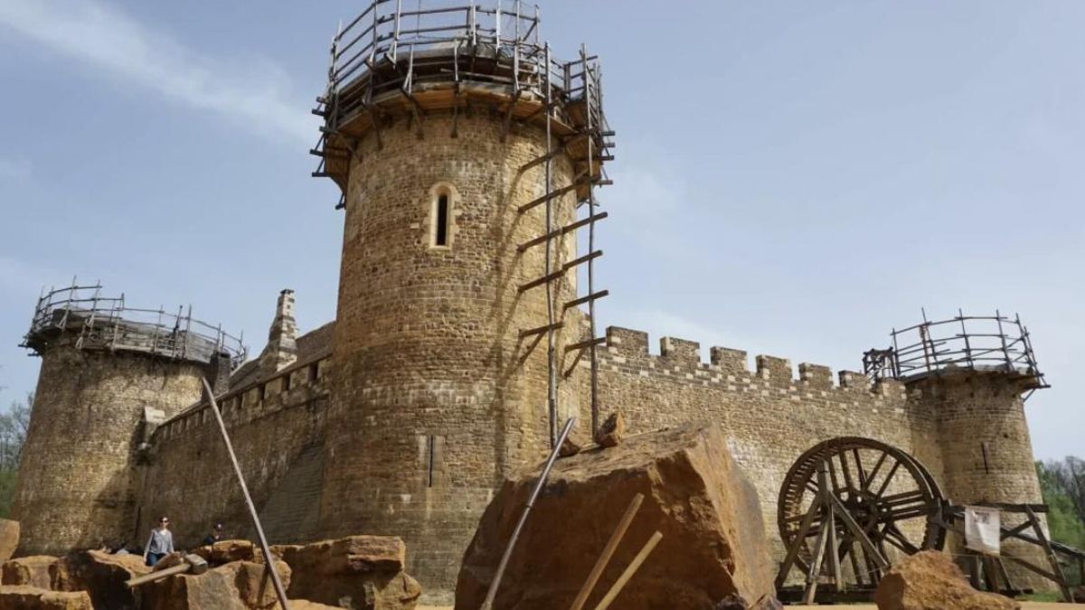 La arquitectura sigue el estilo filipense, un modelo de fortificación promovido para reforzar los sistemas defensivos de aquella época específica
