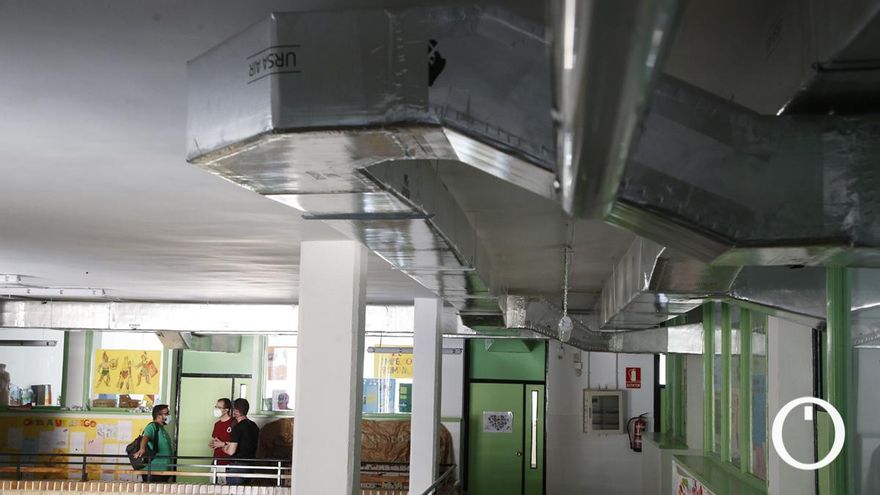 Conducciones de la climatización del colegio Hernán Ruiz