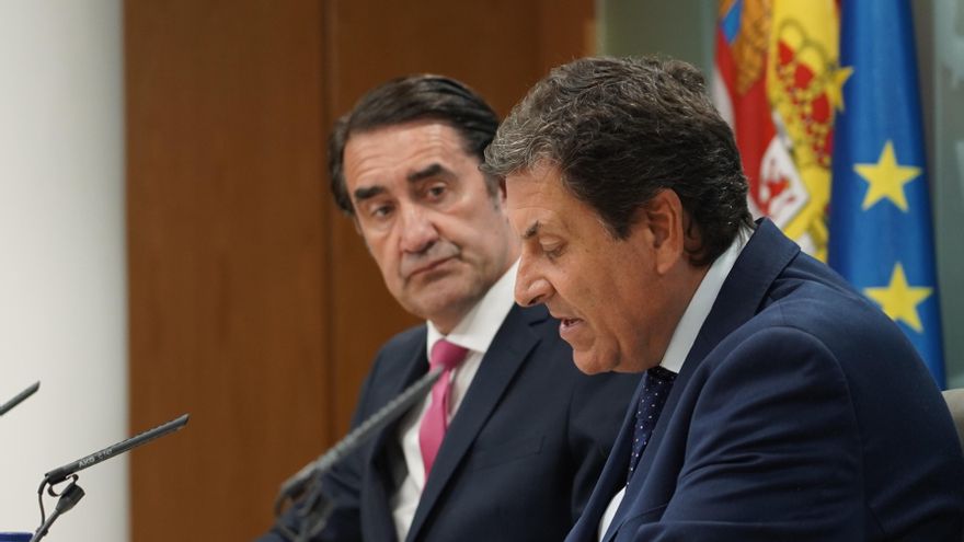 La Junta no ha recibido noticia alguna de la Fiscalía por la gestión de los incendios y muestra "respeto" por las denuncias