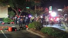 Imagen ofrecida por Univision Florida Central que muestra los alrededores del local en el que se ha producido el tiroteo