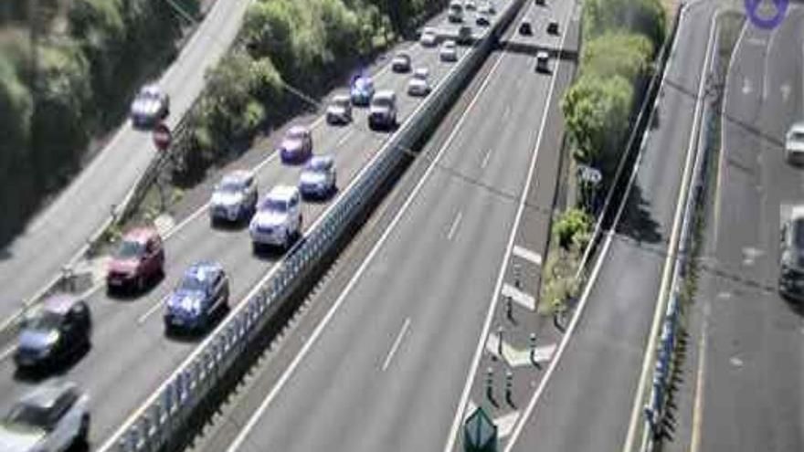 Programados varios cortes en la TF-5 para apuntalar el talud afectado por un desprendimiento este miércoles