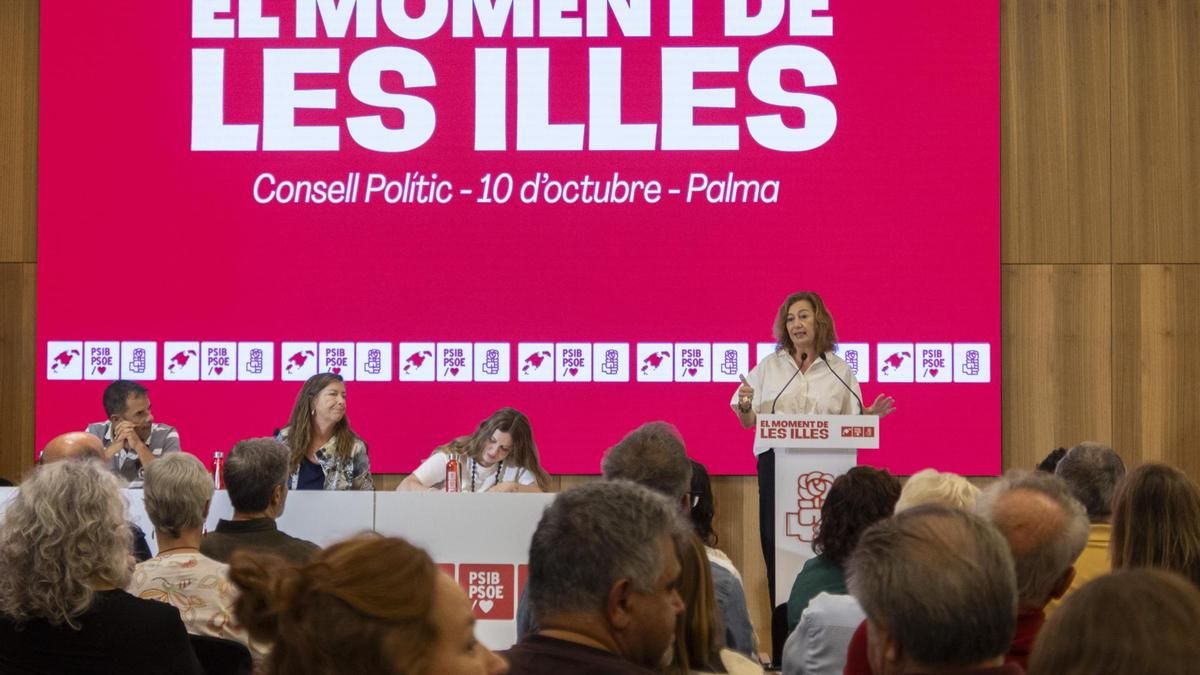 Armengol arranca la carrera hacia el 29N y proclama a Sánchez como "el faro del progresismo"